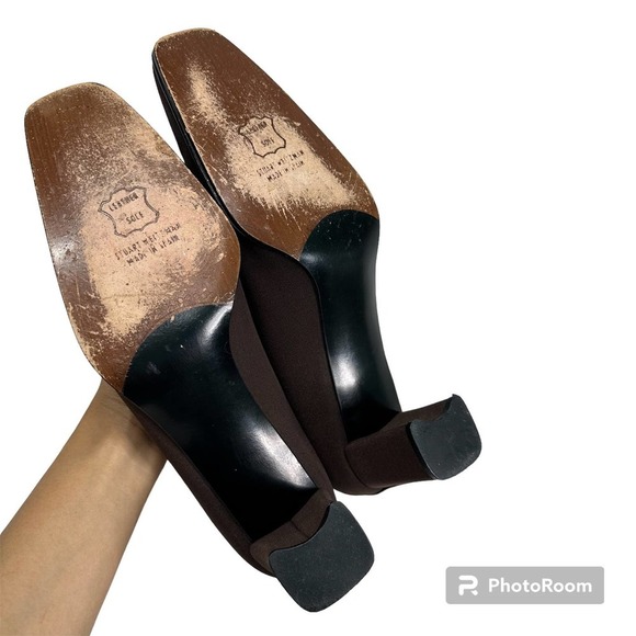 STUART WEITZMAN brown fabric/satin leather classic heel pumps shoe size 8.5 AA - Picture 3 of 13